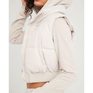 NWT Garage Mini Puff Vest - Size M
